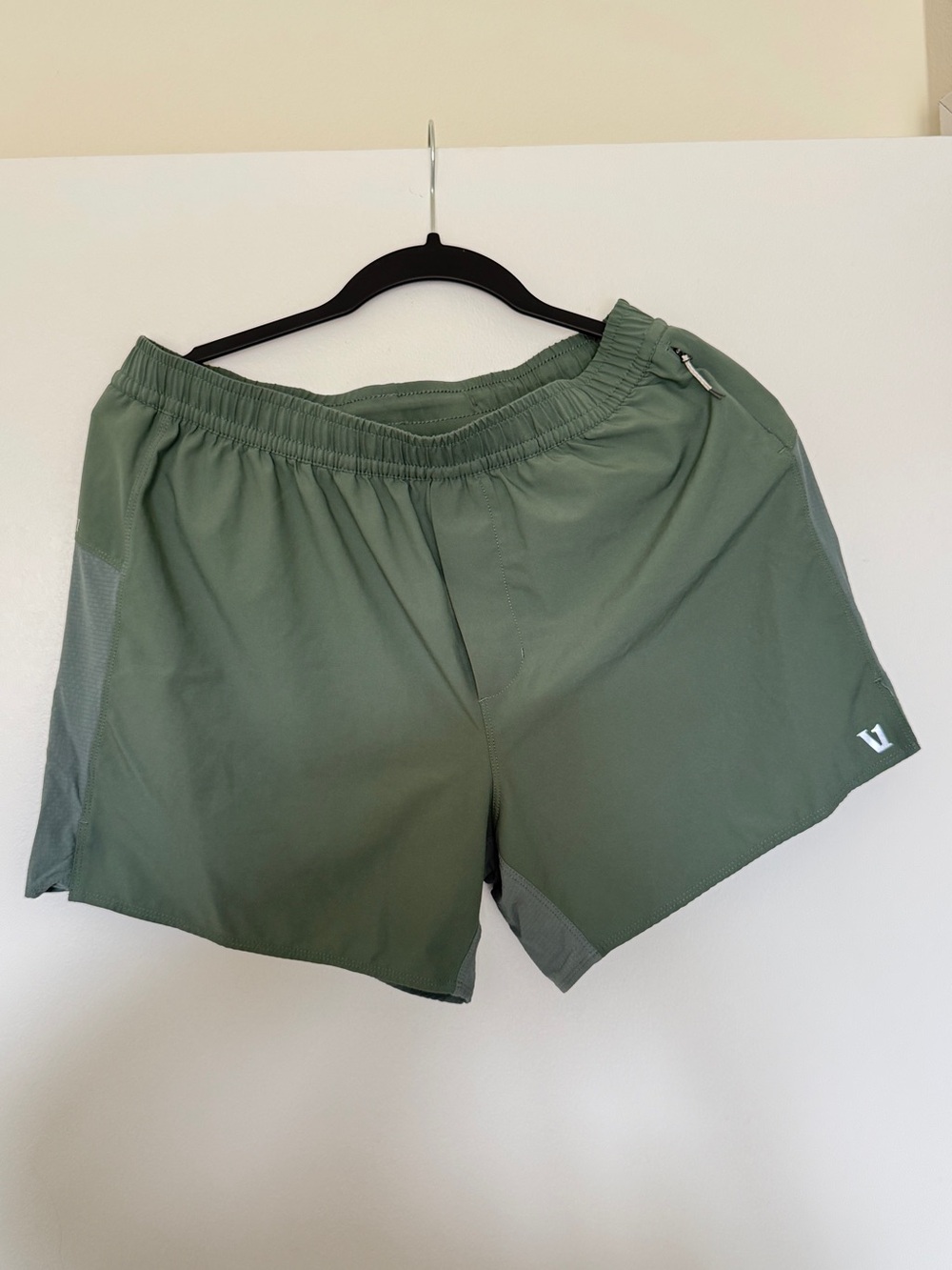 Vuori Men's Course Run Shorts